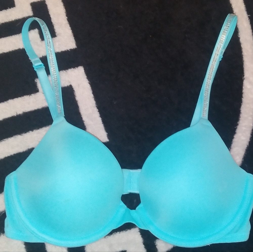VS PINK bra